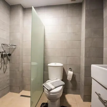 Flat In The Heart Of 아파트 코스 타운
