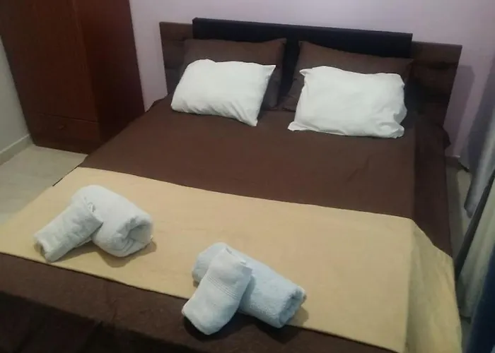 Flat In The Heart Of * بلدة كوس